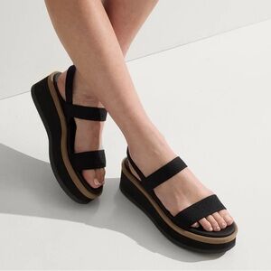 Rothys The Lightweight Ankle Strap Platform Sandals Women's Size 9